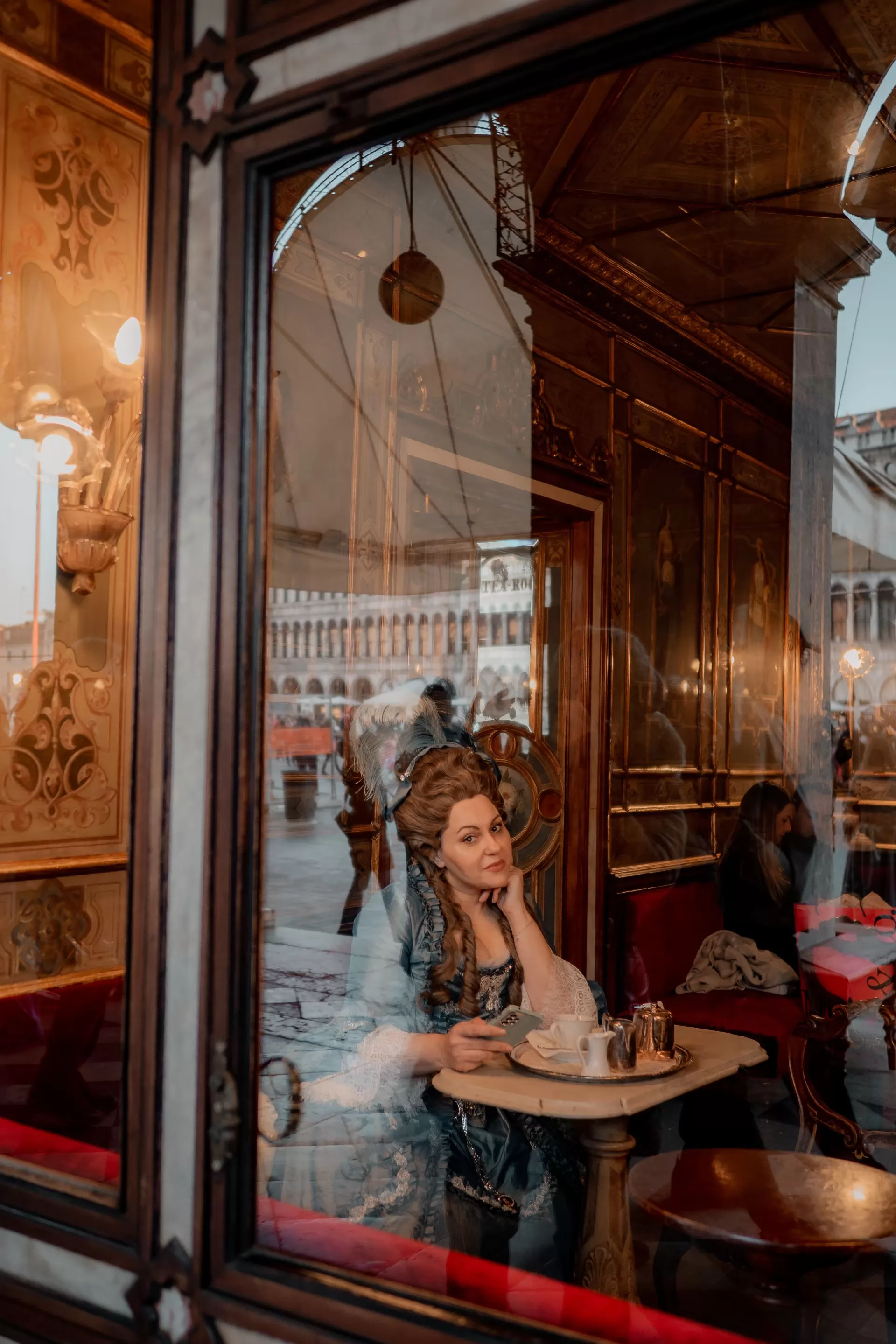 luxury photographer photoshoot venice italy palazzo historical hotel palace florian danieli ca sagredo (5)